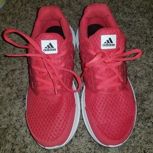Adidas cloudfoam sneakers!